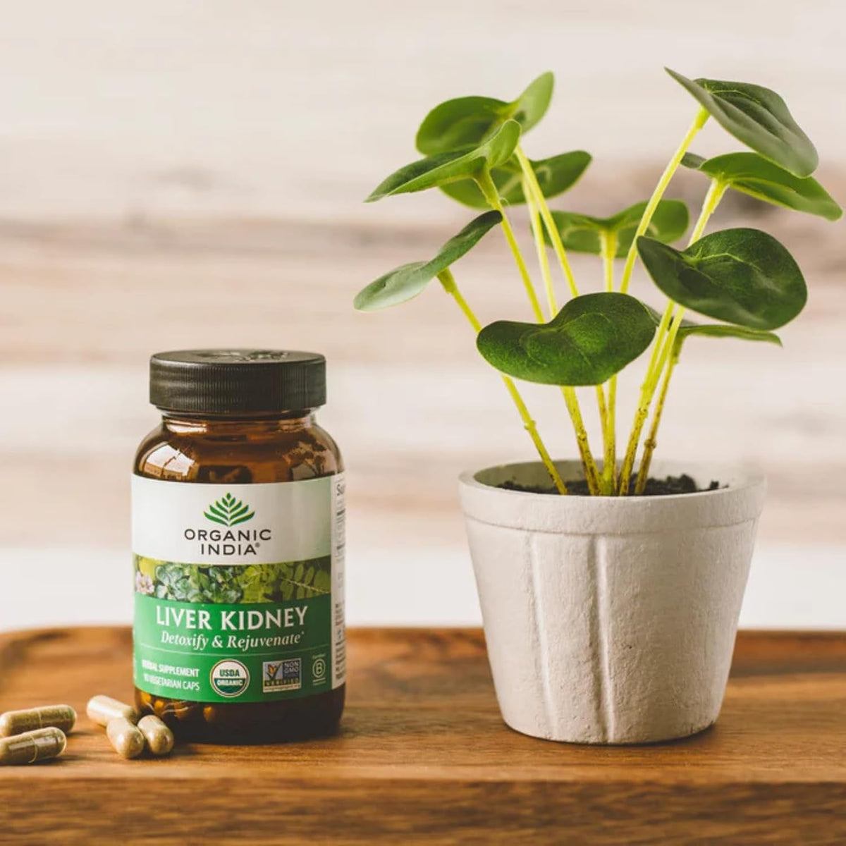 ORGANIC INDIA Liver Kidney Herbal Supplement - Detoxify & Rejuvenate, Supports Healthy Liver & Kidney Function, Vegan, Gluten-Free, Kosher, USDA Certified Organic, Non-Gmo - 180 Capsules